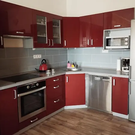 Apartment V Drevenem Dome