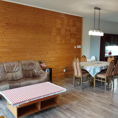 V Dřevěném Domě Apartmán