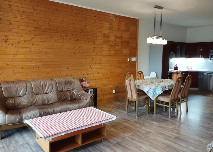 V Drevenem Dome Apartment