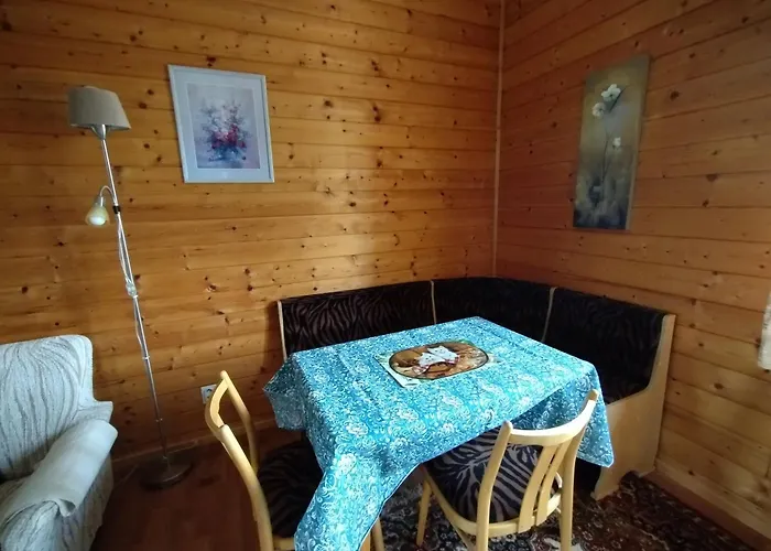 V Drevenem Dome Apartment